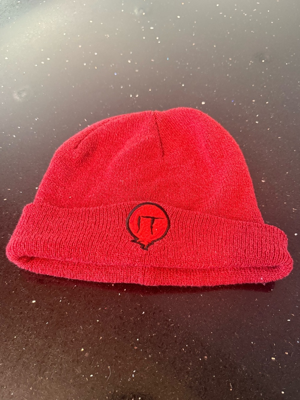 It Scary Movie Red Knit Beanie Hat with Balloon Logo